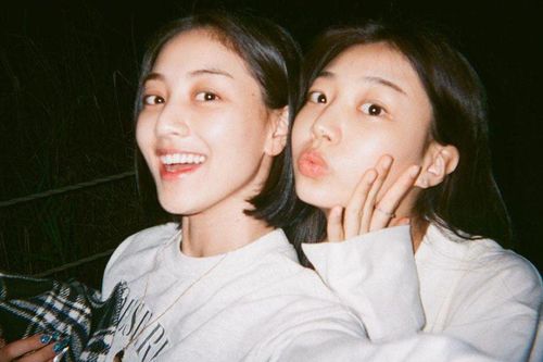 Rộ tin em gái Jihyo (TWICE) ra mắt trong nhóm nhạc của HYBE