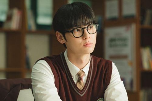 Hwang Min Hyun chính thức tham gia Study Group 2