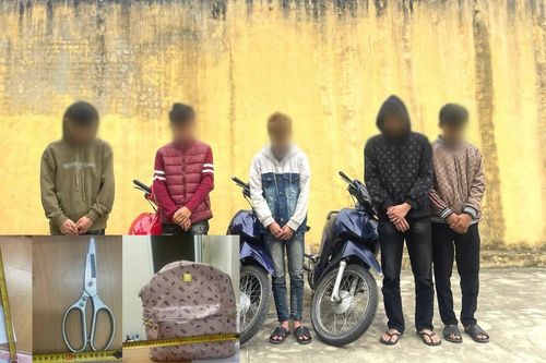 Khởi tố vụ án nhóm thanh thiếu niên trộm cắp tiền công đức