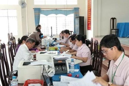 Ngũ Hiệp: Giải ngân hơn 7,1 tỷ đồng vốn tín dụng chính sách cho 160 hộ dân