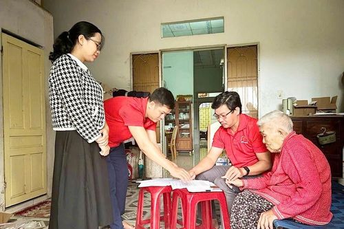 Gia Lai: Khen thưởng 35 tập thể, cá nhân đóng góp tích cực vào kết quả 'Chỉ số phục vụ người dân, doanh nghiệp'