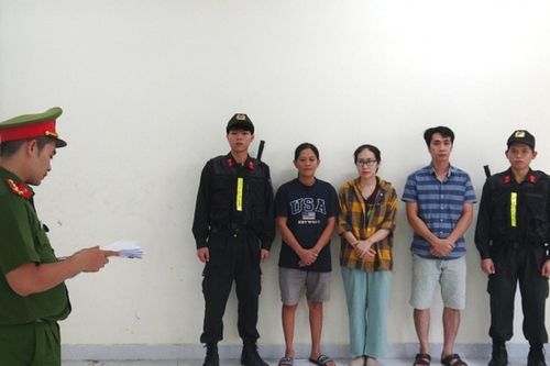 Công an TP.HCM triệt phá đường dây sản xuất, mua bán thạch tín dùng trong nha khoa