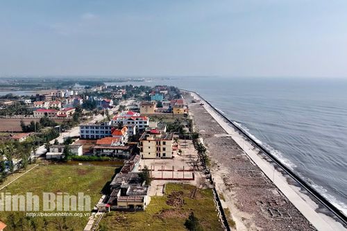 Cần 'trợ lực' để tiếp sức cho du lịch biển Ninh Bình