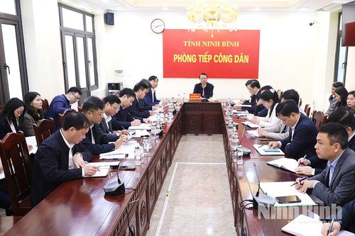 Đồng chí Bí thư Tỉnh ủy Đặng Xuân Phong tiếp công dân định kỳ tháng 1/2026