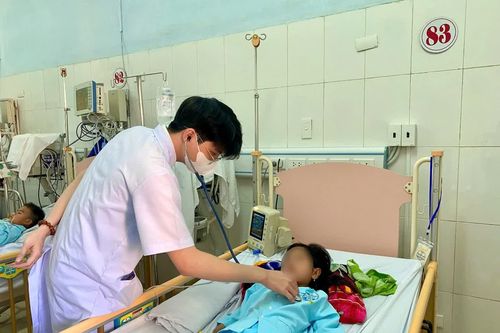 Nguy cơ ngộ độc thuốc an thần ở trẻ em từ sự chủ quan của người lớn