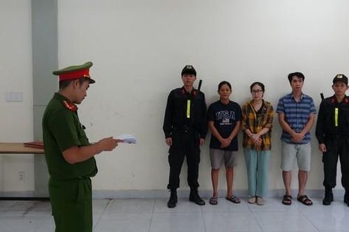 TP.HCM: Triệt phá đường dây sản xuất, mua bán thạch tín dùng trong nha khoa