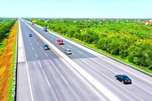 Bộ Xây dựng yêu cầu tăng cường quản lý, bảo trì kết cấu hạ tầng giao thông