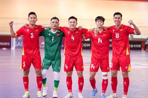 Futsal Việt Nam ngược dòng ngoạn mục thắng Kuwait