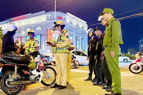 Giữ vững an ninh, an toàn trên địa bàn các tỉnh biên giới Tây Nam Bộ