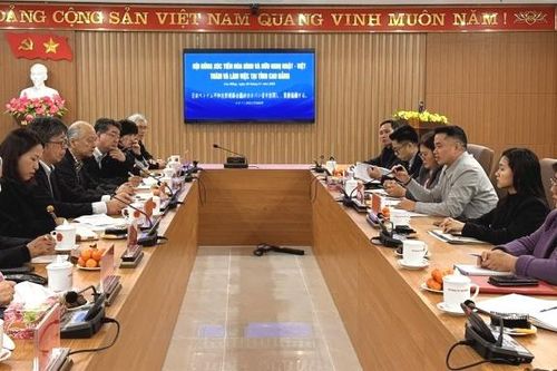 Đoàn công tác Hội đồng Hòa bình và Hữu nghị Nhật - Việt làm việc với tỉnh