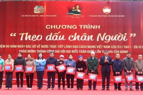 Trên 2,5 tỷ đồng thực hiện an sinh xã hội trong Chương trình 'Theo dấu chân Người'