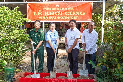 Thêm mái ấm Đại đoàn kết cho hộ nghèo
