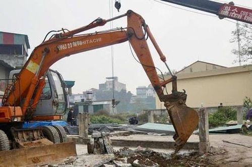 Xã Tây Phương hoàn thành cưỡng chế 19 trường hợp vi phạm đất đai