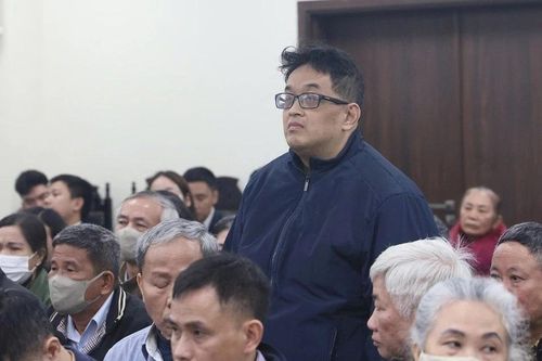 Lời khai về cách thức và 'ám hiệu' đưa tiền hối lộ cho viện trưởng