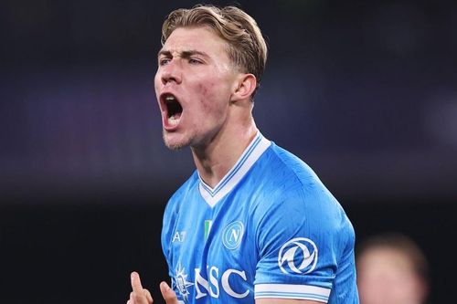 12 đội bị loại khỏi Champions League