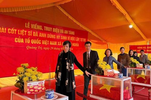 Truy điệu, an táng 5 hài cốt liệt sĩ tại xã Khe Sanh, tỉnh Quảng Trị