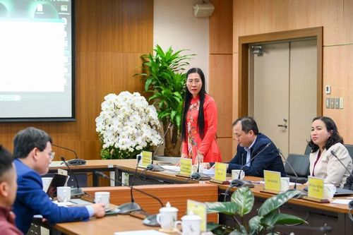 Họp Ban tổ chức Lễ tuyên dương Bí thư chi bộ xuất sắc và trao giải Búa Liềm vàng lần thứ X