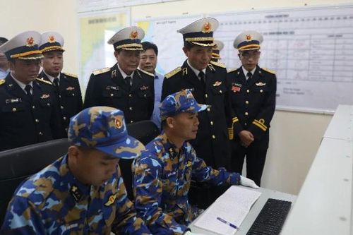 Chiến sĩ các Trạm ra-đa Vùng 1 Hải quân nêu cao tinh thần cảnh giác, sẵn sàng chiến đấu