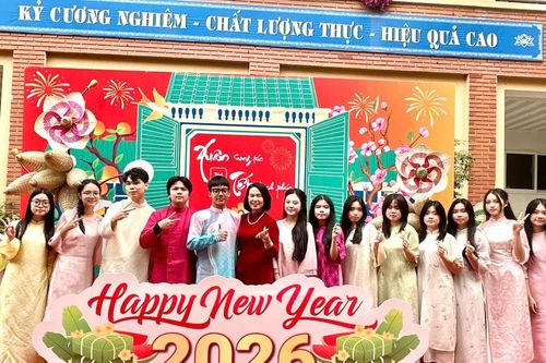 Trường học lồng ghép các kỹ năng cần thiết vào hoạt động ngày Tết