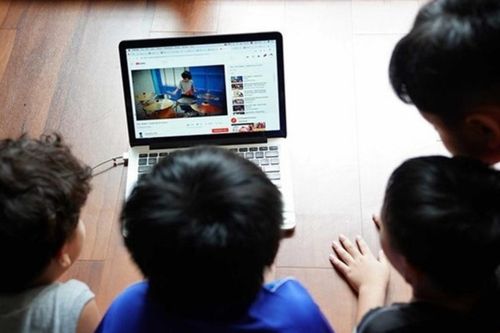 Quyền con người trên không gian mạng: Thực tiễn trên thế giới và Việt Nam