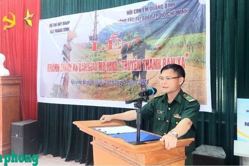 'Nhịp cầu' đưa ý Đảng thấm vào lòng dân nơi biên giới