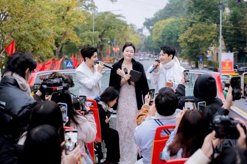 Sân khấu đỉnh cao vẫn cần cao... 'chiêu'