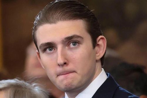 Lý do Barron Trump bị mắng thô lỗ