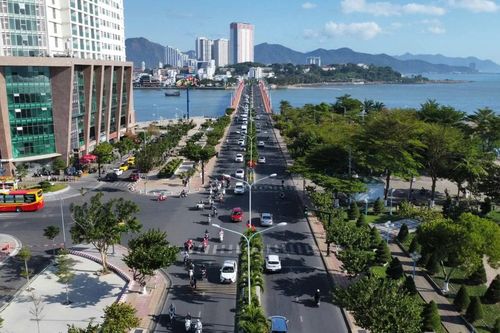 Thực hư thông tin cấm vượt phải trên đường biển Nha Trang