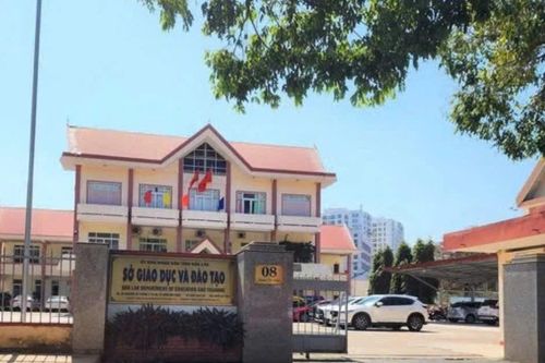 Sở GD&ĐT Đắk Lắk đã chi thưởng cho học sinh đạt thành tích 'vàng'