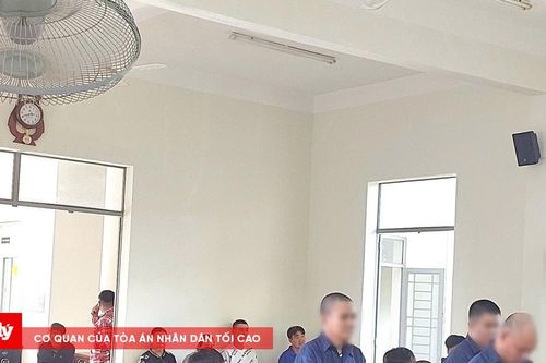 Gây rối tại quán ăn, 3 bị cáo lĩnh án