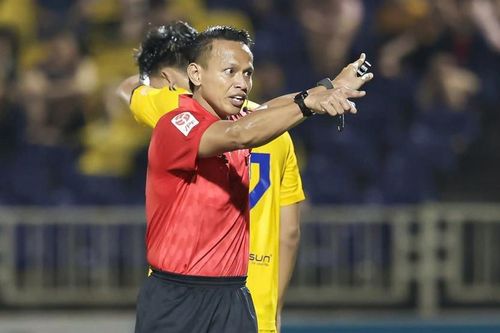 Hai trọng tài Malaysia điều hành trận đại chiến CAHN vs Ninh Bình