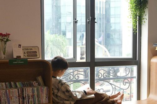 Sách giấy và cuộc 'di cư' lên không gian số