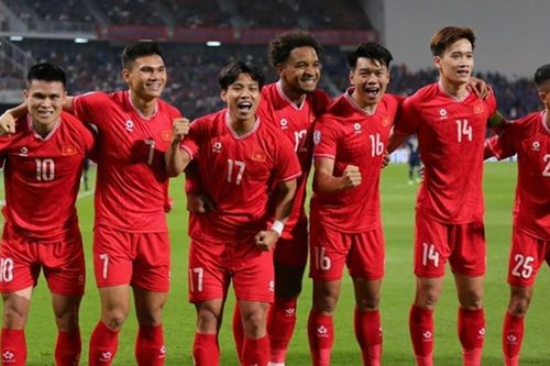 HLV Kim Sang-sik và vũ khí thể hình: Tuyển Việt Nam sẵn sàng đòi nợ Malaysia