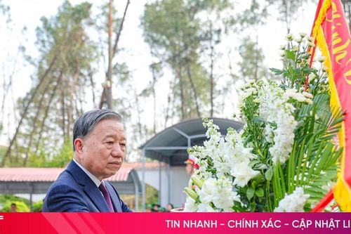 Tổng Bí thư Tô Lâm dâng hương tại các địa chỉ đỏ ở Hà Tĩnh