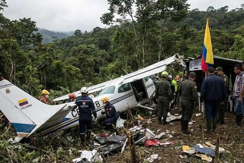 Máy bay rơi ở Colombia, 15 người thiệt mạng