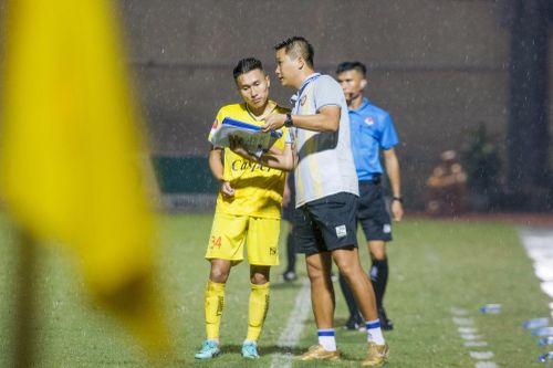 HLV Mai Xuân Hợp và những lần 'giải cứu' CLB bóng đá Thanh Hóa
