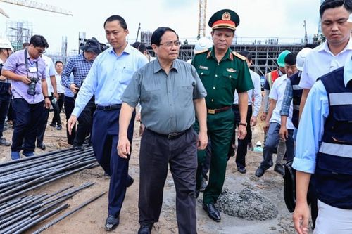 Thủ tướng kiểm tra, đôn đốc tiến độ các dự án phục vụ APEC tại Phú Quốc