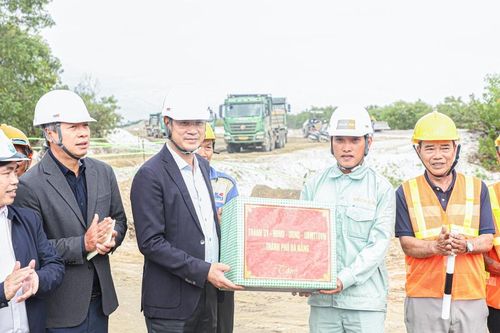 Bí thư Thành ủy Lê Ngọc Quang kiểm tra các dự án, công trình giao thông trọng điểm