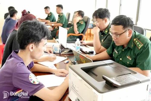 Cẩn trọng bẫy việc nhẹ, lương cao