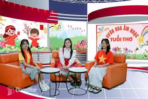 Cánh én tuổi thơ viết tiếp ước mơ mùa Xuân