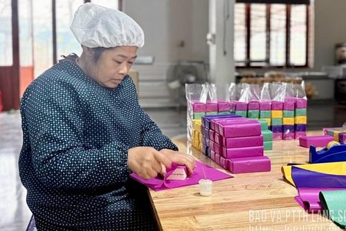 Giữ trọn hương vị bánh khảo truyền thống