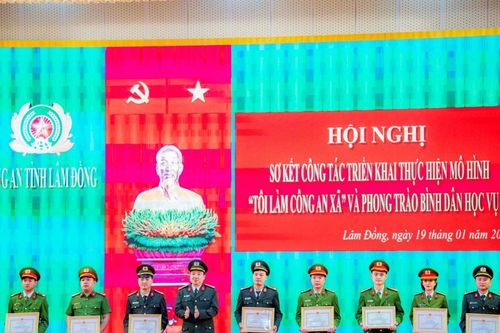 Hiệu quả từ mô hình 'Tôi làm công an xã'