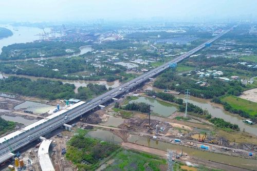 Dự án mở rộng cao tốc TP HCM - Long Thành: Đồng Nai chốt tiến độ bàn giao mặt bằng