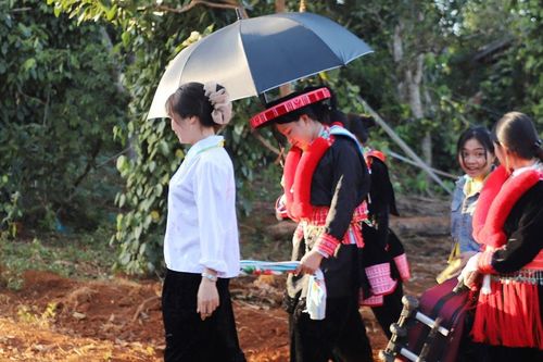 Đồng bào Dao đỏ giữ nét truyền thống giữa đại ngàn Lâm Đồng