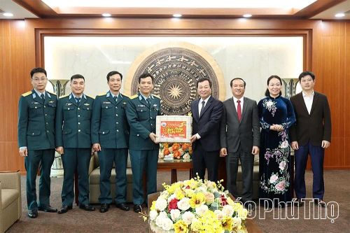 Sư đoàn 361 chúc Tết tỉnh Phú Thọ nhân dịp Xuân Bính Ngọ 2026