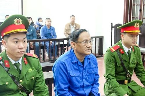 Lĩnh án 16 năm tù vì lừa đảo chiếm đoạt hơn 8 tỷ đồng