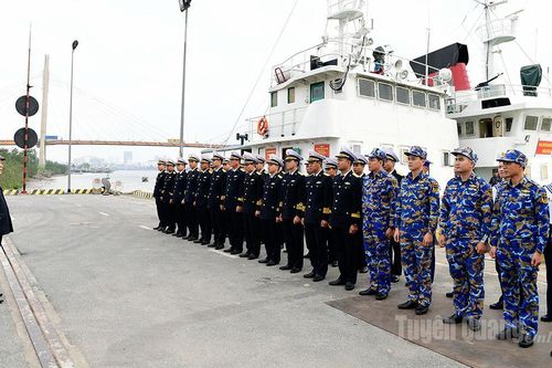 Xuất quân thăm, chúc Tết quân và dân đặc khu Bạch Long Vỹ