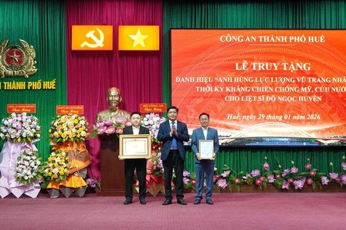Truy tặng danh hiệu 'Anh hùng Lực lượng vũ trang nhân dân' cho liệt sĩ Đỗ Ngọc Huyền