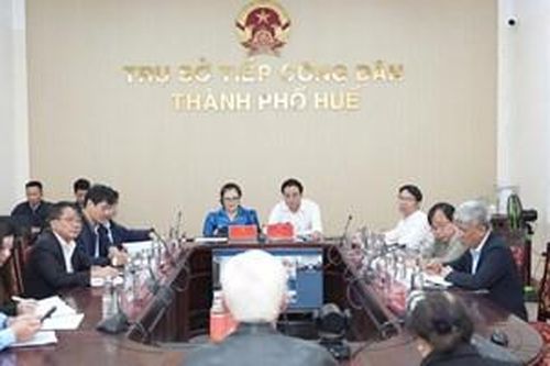 Chủ tịch UBND thành phố Huế tiếp công dân, chỉ đạo giải quyết thấu tình, đúng pháp luật