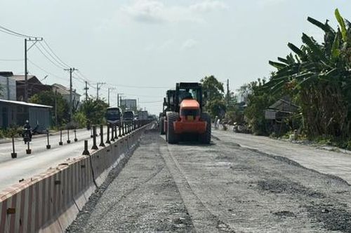 Đầu tư hơn 17 tỷ đồng nâng cấp QL1 qua Cần Thơ để chống ngập